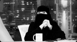 مابين الكسرة والكسرة؛  ضمة مجرورة.