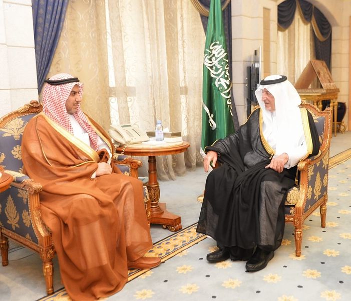 الأمير خالد الفيصل يستقبل رئيس فرع النيابة العامة بمكة المكرمة