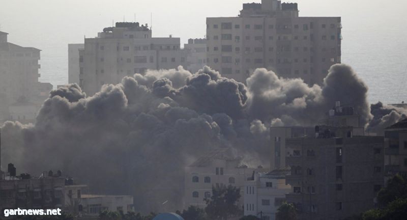 مقتل شخصين وإصابة آخر في انفجار بمبنى في غزة