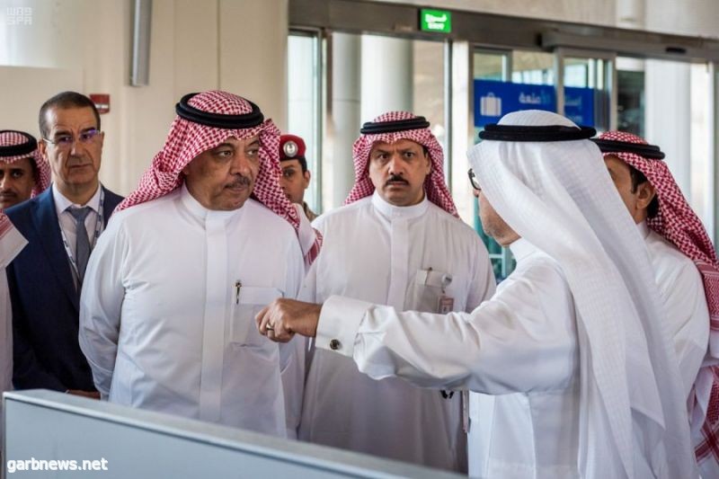 رئيس هيئة الطيران المدني يتفقد مطار الأمير محمد بن عبدالعزيز الدولي