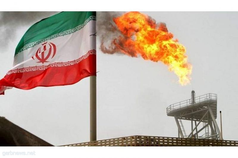 بسبب العقوبات الأمريكية.. صادرات إيران النفطية تعاني من انخفاض غير متوقع