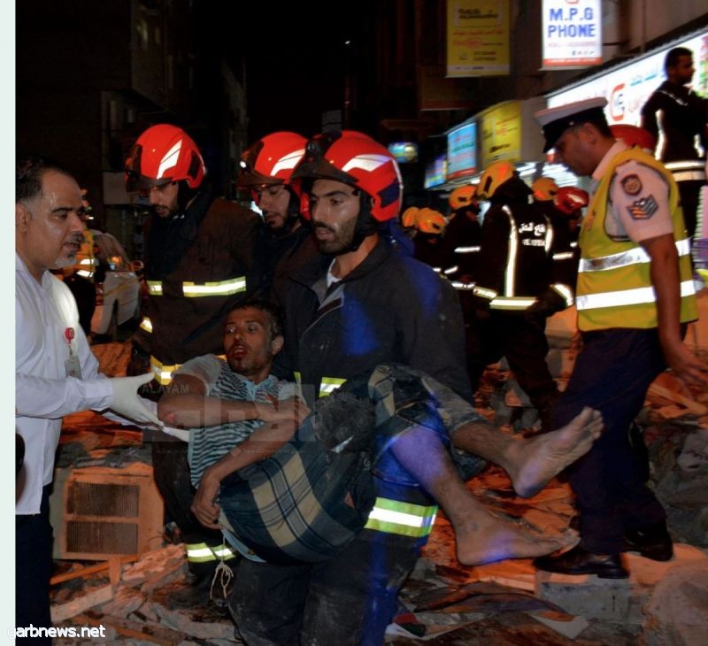 #عاجل : قتيل و32 إصابة بليغة في انهيار مبنى بالبحرين  " بالصور "