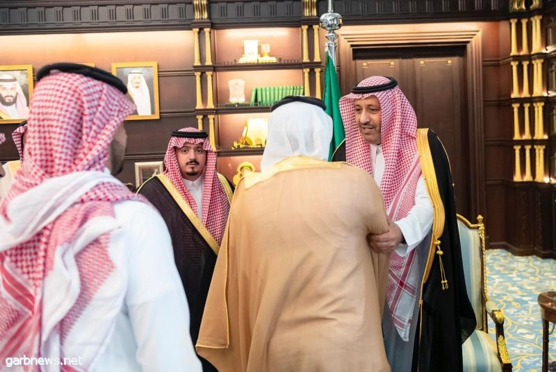 الأمير حسام بن سعود يعزي مدير شرطة مدينة الباحة في وفاة نجله
