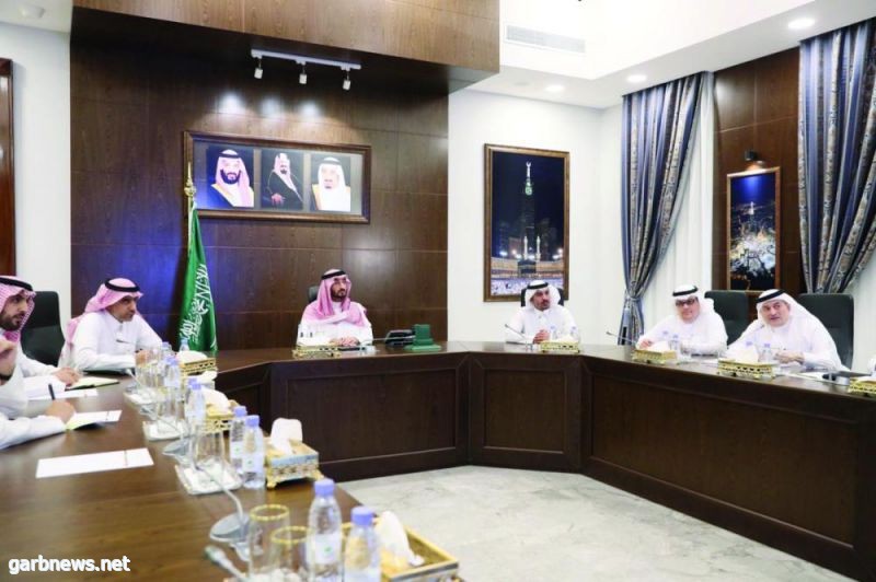 نائب أمير منطقة مكة يطلع على التصاميم النهائية الخاصة بمشروع تطوير نقطة الشميسي