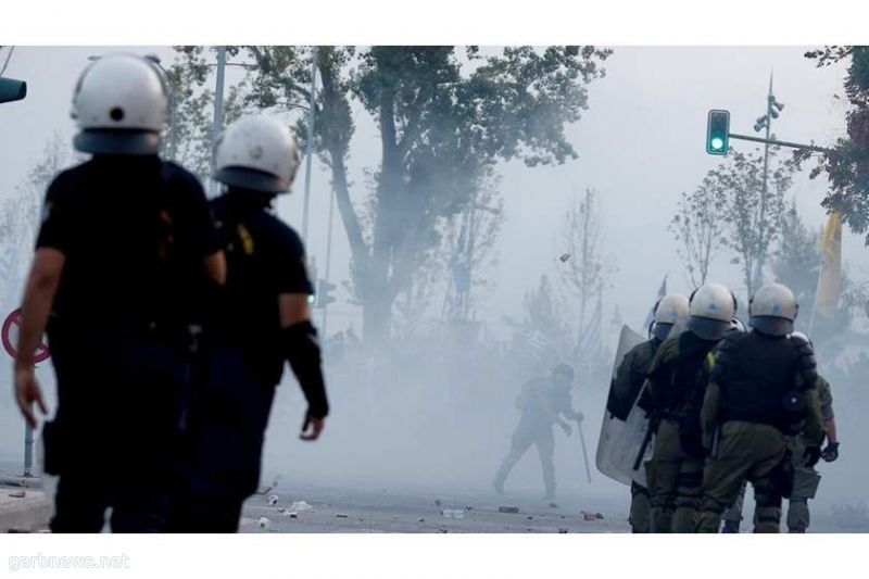 إصابة شرطي في انفجار عبوة ناسفة بوسط أثينا
