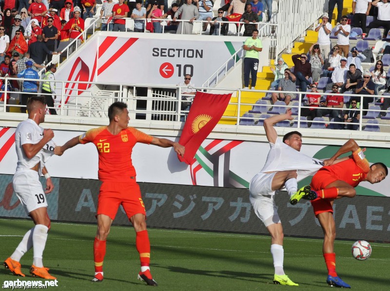 الصين يتغلب على قرغستان بثنائية