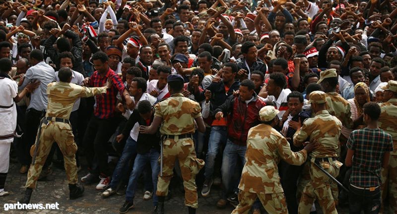 اعتقال العشرات وضبط أسلحة وألغام... ماذا يجري في إثيوبيا