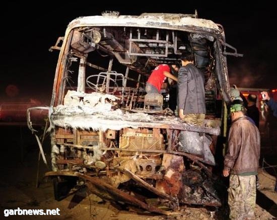 مقتل 20 شخصاً جراء حريق شب بحافلة ركاب اصطدمت بصهريج للنفط جنوب غرب باكستان