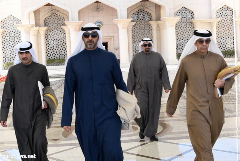 أمير الكويت يبعث برسالة مع موفد خاص إلى العاهل السعودي غداة زيارة أمير قطر لبلاده!