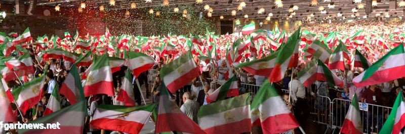 الشعب الإيراني بعد سقوط الشاه يطالب بسقوط نظام الملالي!
