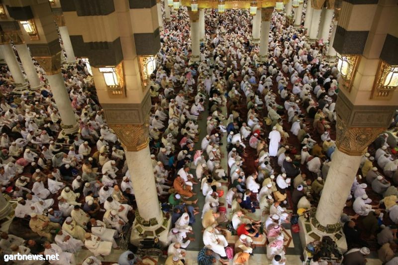 خطيب المسجد النبوي: يوم الجمعة منحةٌ من الله لهذه الأمة وميدان فسيح للتنافس في الأعمال الصالحة