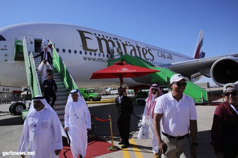 3000 زائر لطائرة الإمارات الإيرباص A380 في أول معرض دولي للطيران في السعودية