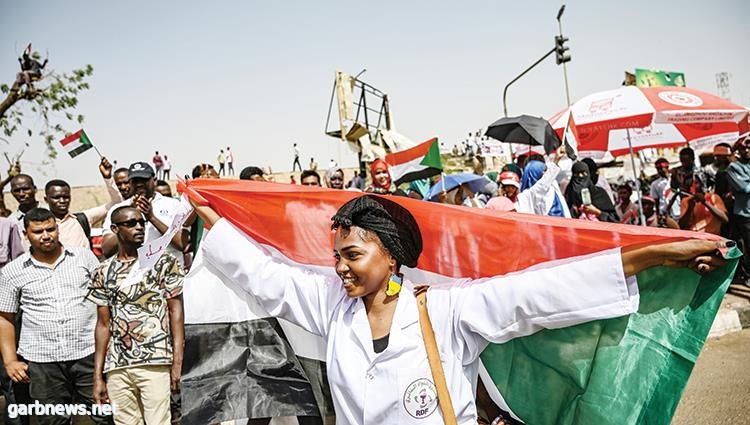 مليونية سودانية تطالب بحكومة كفاءات مدنية