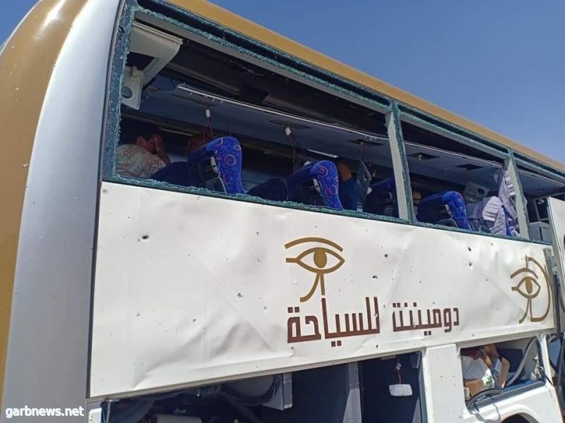 جرحى في انفجار استهدف حافلة سياحية في مصر
