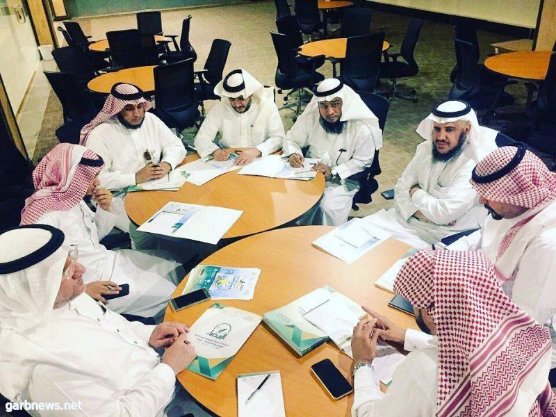 تعليم مكة يعقد ورشة عمل مع الجهات الخيرية والمانحة بقطاع البيضاء
