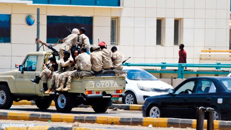 الاتحاد الإفريقي يعلِّق عضويـــة السودان.. وباريس تطالب بتشكيل حكومة مدنية