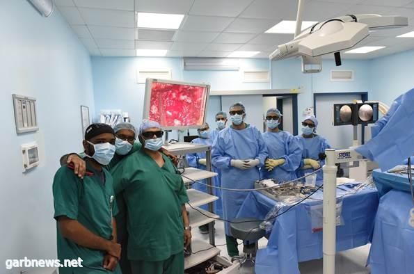 إنجاز طبي جديد لقسم العمود الفقري بمدينة سلطان الطبية العسكرية  