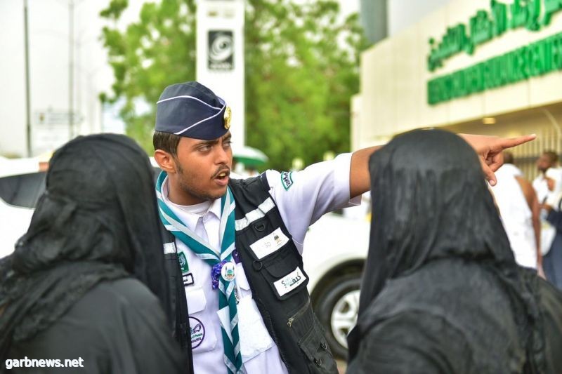 الكشافة في مراكز الارشاد يرسمون البسمة على شفاه التائهين