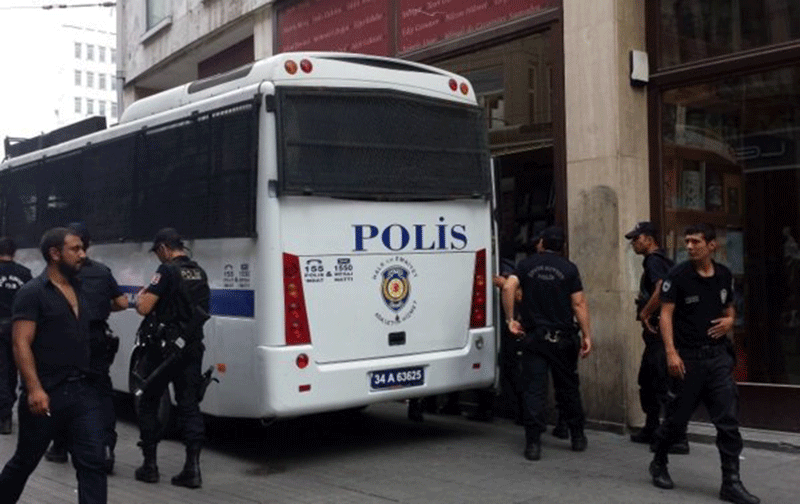 مقتل 4 أشخاص وجرح 13 جراء انفجار جنوبي تركيا