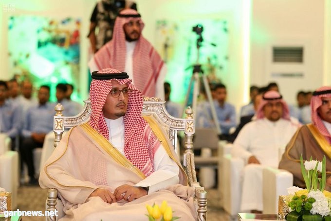 سمو نائب أمير المنطقة الشرقية يدشن أكاديمية الحفر العربية.