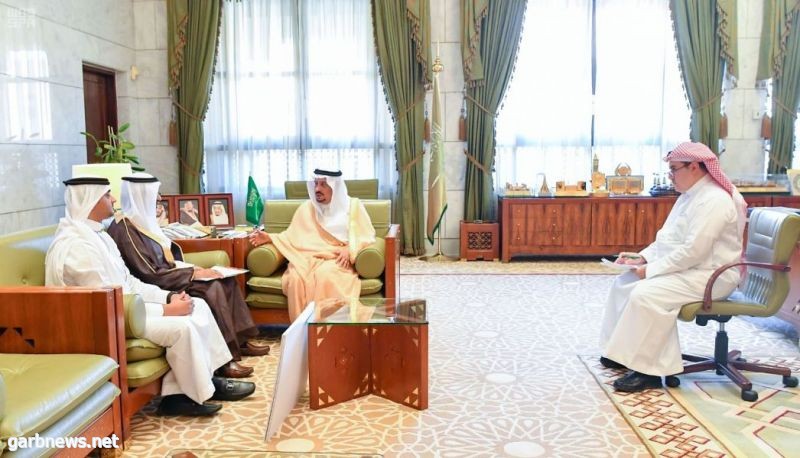 سمو أمير منطقة الرياض يستقبل أمين عام مركز الإدارة المحلية