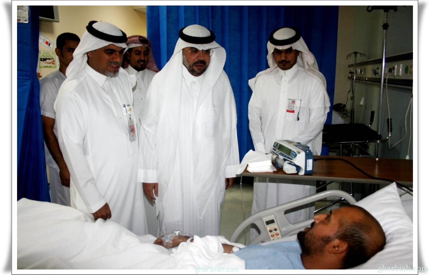 مدير صحة الشرقية يعايد المرضى المنومين بمستشفيات المنطقة