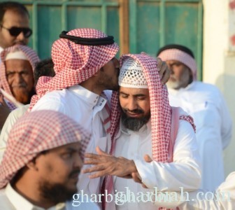 تشييع جثمان حقوي  بجدة  ووالده  يشكك  في تقرير الطب الشرعي