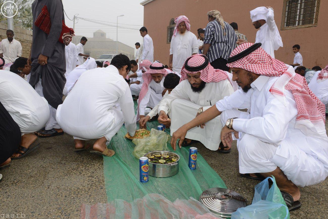 العادات والتقاليد تزيد بهجة العيد في جازان