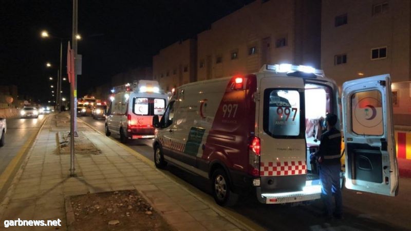 الهلال الأحمر يباشر ١٧ حالة لحادث حريق عمارة سكنيه بشمال الرياض