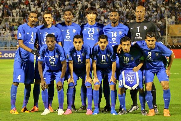 الهلال ( يغيب ) في قطر