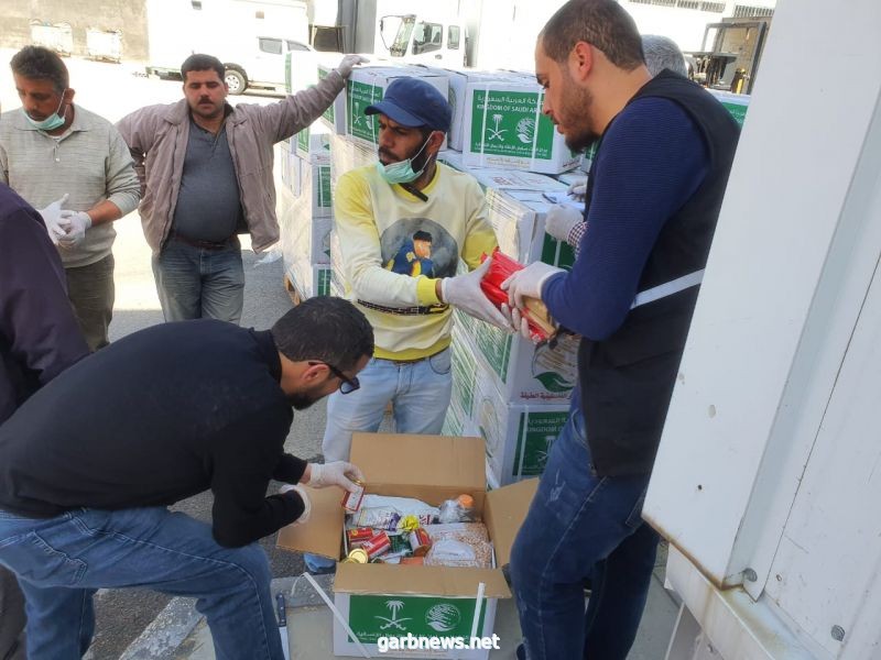 الهيئةالخيرية الاردنية بالتعاون مع مركز الملك سلمان يواصل توزيع السلال الغذائية