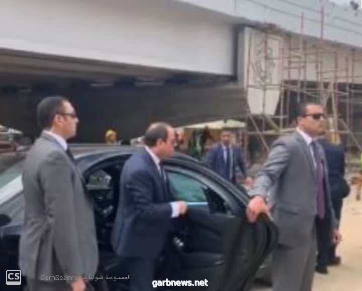 السيسي يتفقد بعض مواقع المشاريع الانشائية