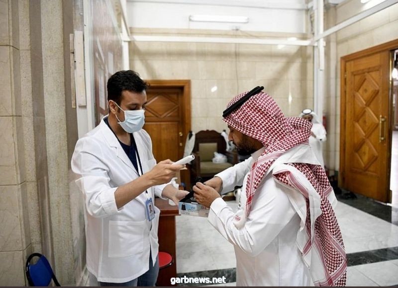 رئاسة المسجد النبوي تتابع تطبيق إجراءتها الاحترازية للوقاية من فيروس كورونا