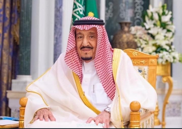 الملك سلمان يوافق على إقامة صلاة عيد الفطر في الحرمين
