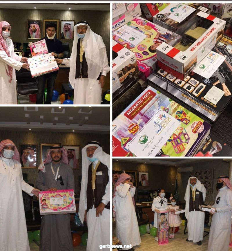 توزيع جوائز فرحة العيد للأطفال بمركز حي النزهة بمكة المكرمة