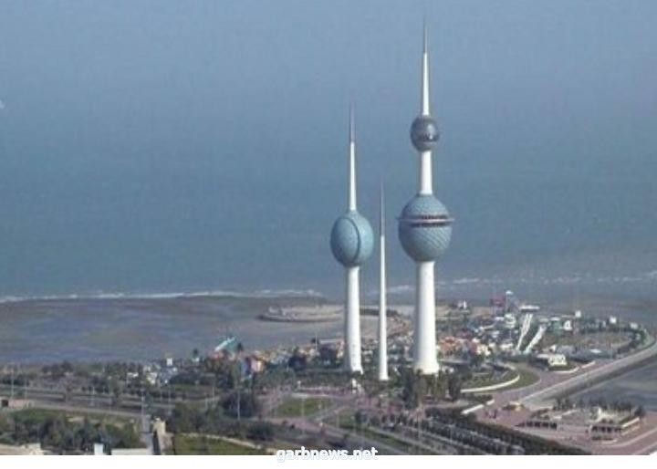 مصادر حكومية: إنهاء خدمات الوافدين في الكويت خلال عامين باستثناء الأطباء