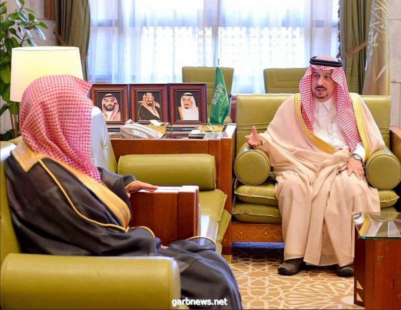 سمو أمير منطقة الرياض يستقبل رئيس محكمة التنفيذ بالمنطقة