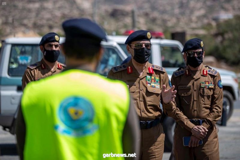 مدير عام الدفاع المدني يقف على خطط إخماد حريق جبل عمد بميسان