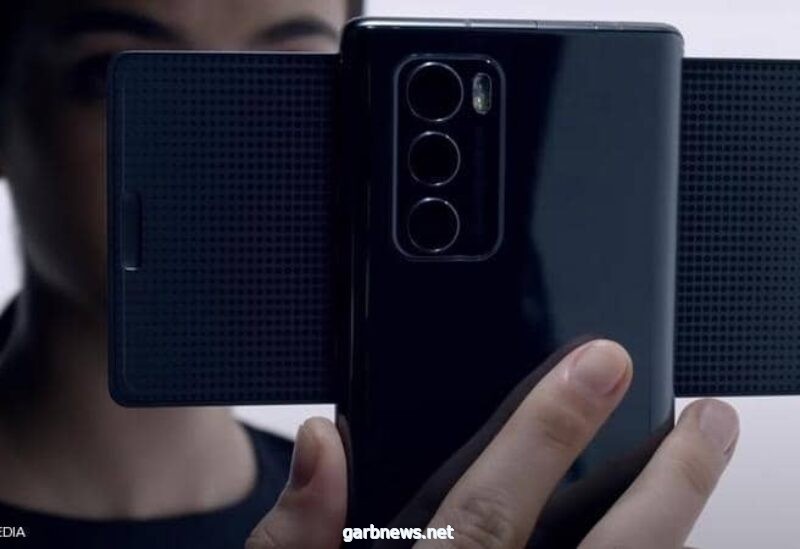 إل جي تكشف عن هاتفها الذكي الجديد “وينغ” ثنائي الشاشة