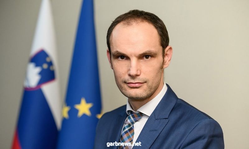 إصابة وزير خارجية سلوفينيا بكوفيد-19