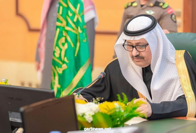 سمو الأمير حسام بن سعود يتفقد إسكان أعضاء هيئة التدريس بجامعة الباحة
