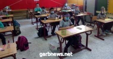 التعليم: طلاب المصريين بالخارج يؤدون الامتحانات باللغة العربية عدا اللغات