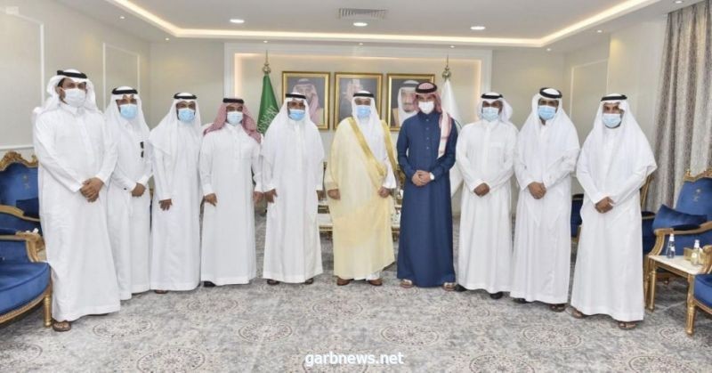 الأمير جلوي بن عبدالعزيز يلتقي رئيس وأعضاء مجلس إدارة نادي #نجران