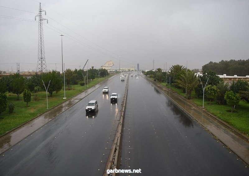 أمطار متفرقة على محافظة الطائف