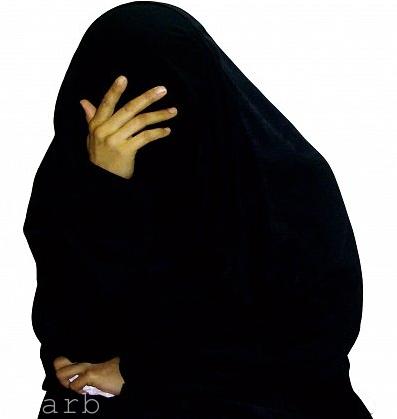 “أم منصور” تعول 13 فردا  ومهددة بالسجن بسبب الديون " فمن ينقذها وأبنائها"