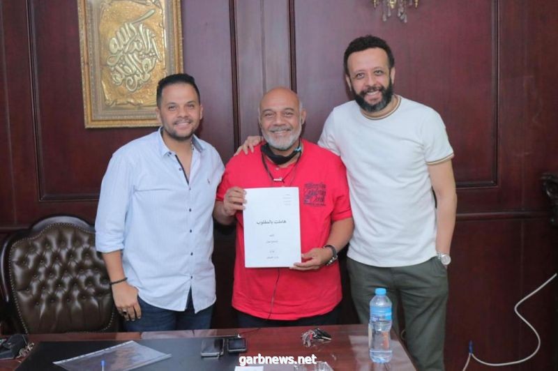 مازن الغرباوي يعيد عمرو القاضي للمسرح في "هاملت بالمقلوب"