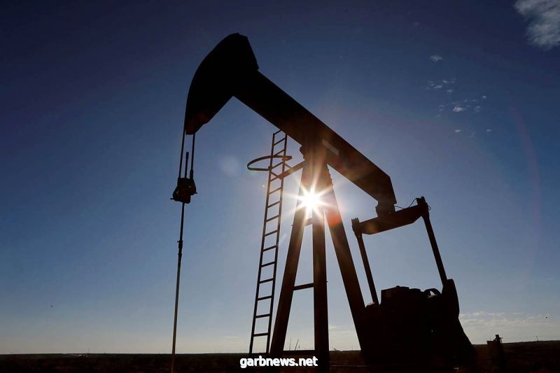 أسعار النفط تصعد بدعم بيانات اقتصادية صينية وأمريكية