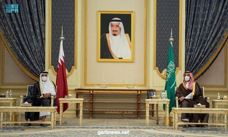ولي العهد وأمير قطر يعقدان جلسة مباحثات