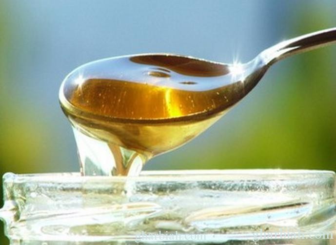 اكتشف 5 تركيبات للعسل تجدد الصحة والجمال!