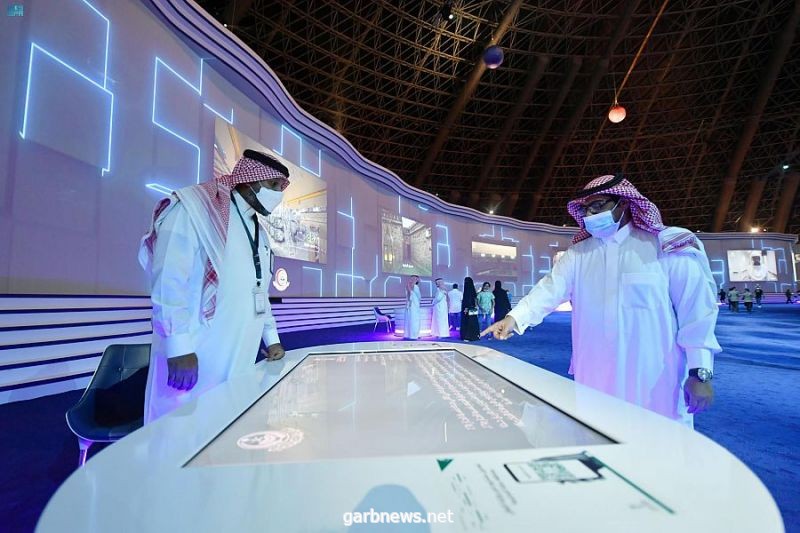 فرع وزارة النقل بمنطقة مكة المكرمة يستعرض إنجازاته لزوار معرض مشروعات المنطقة الرقمي